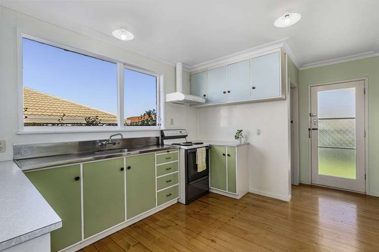 16a Lilac Place Otumoetai_5