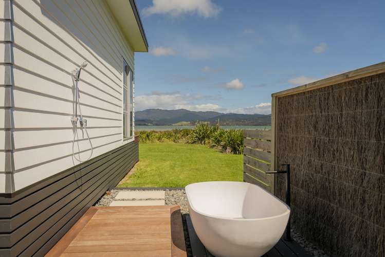 139 Kelly Jade Avenue Matarangi_19