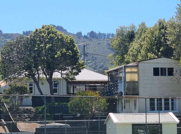 30 Moores Valley Road_0