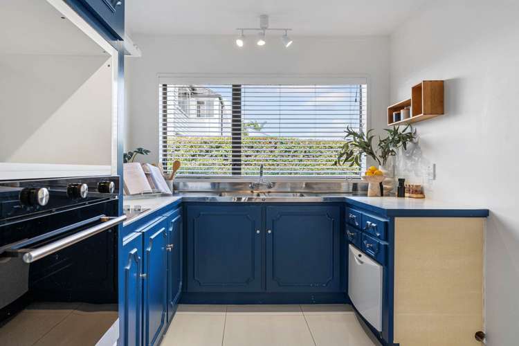 2/84 Maskell Street Saint Heliers_4