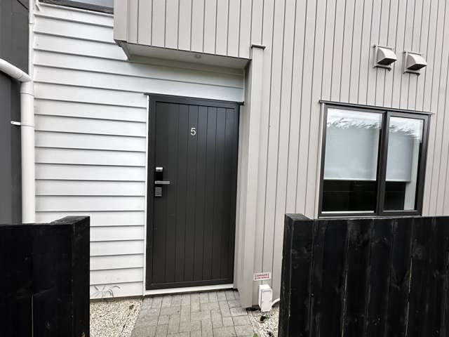 5/181 Portage Road New Lynn_1