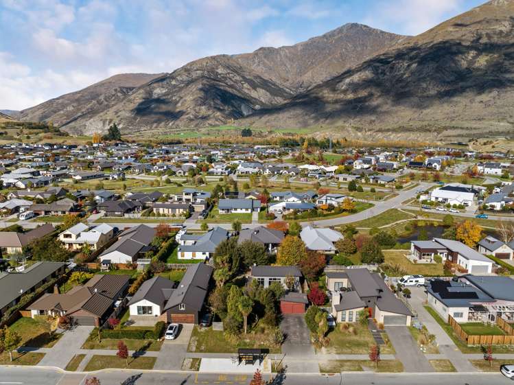 32 Sylvan Street Dalefield/Wakatipu Basin_25