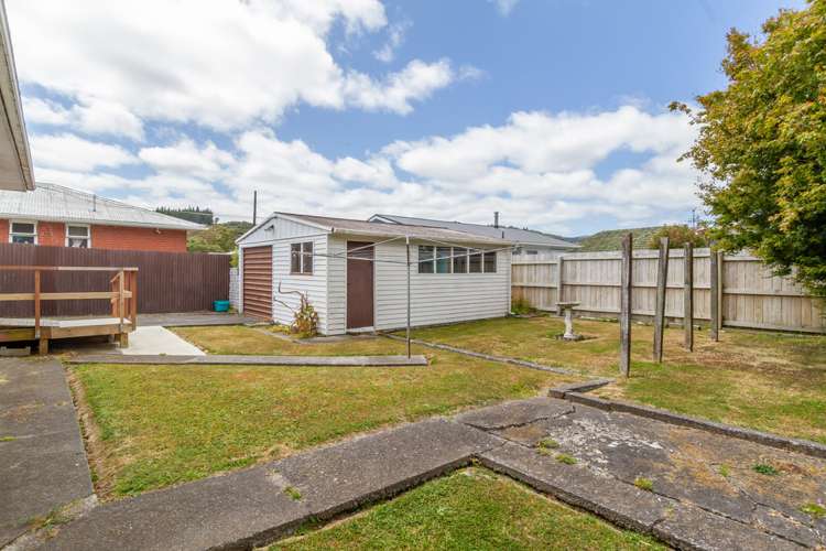 68 Karamu Crescent Wainuiomata_11