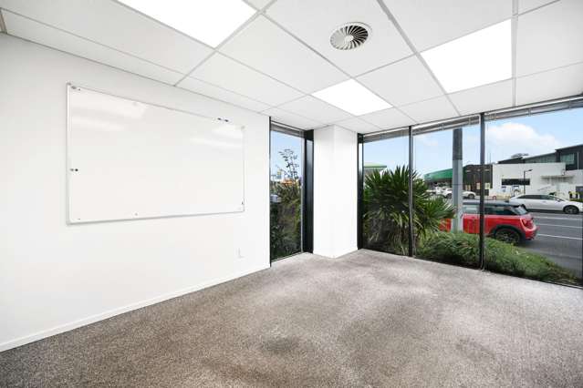 1088D Victoria Street Hamilton Central_4