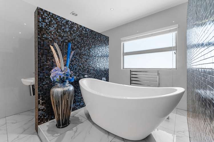 93 Ninth Avenue Avenues_19