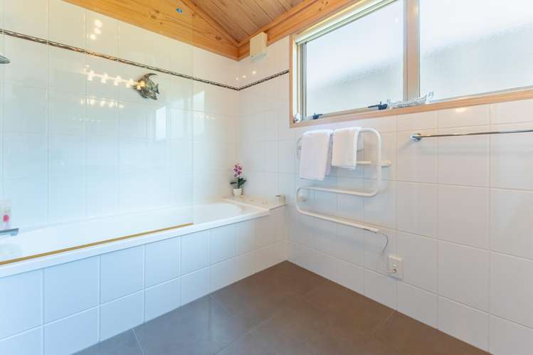 27 Cascade Way Paraparaumu_23