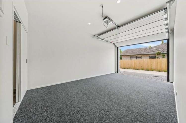 Address withheld Botany Downs_19