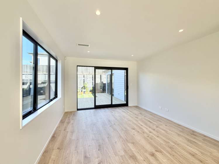 23 Tukutata Crescent Milldale_5