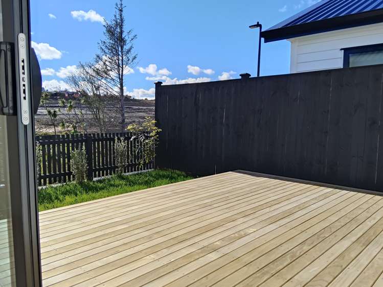 390 Te Taruna Drive Milldale_8