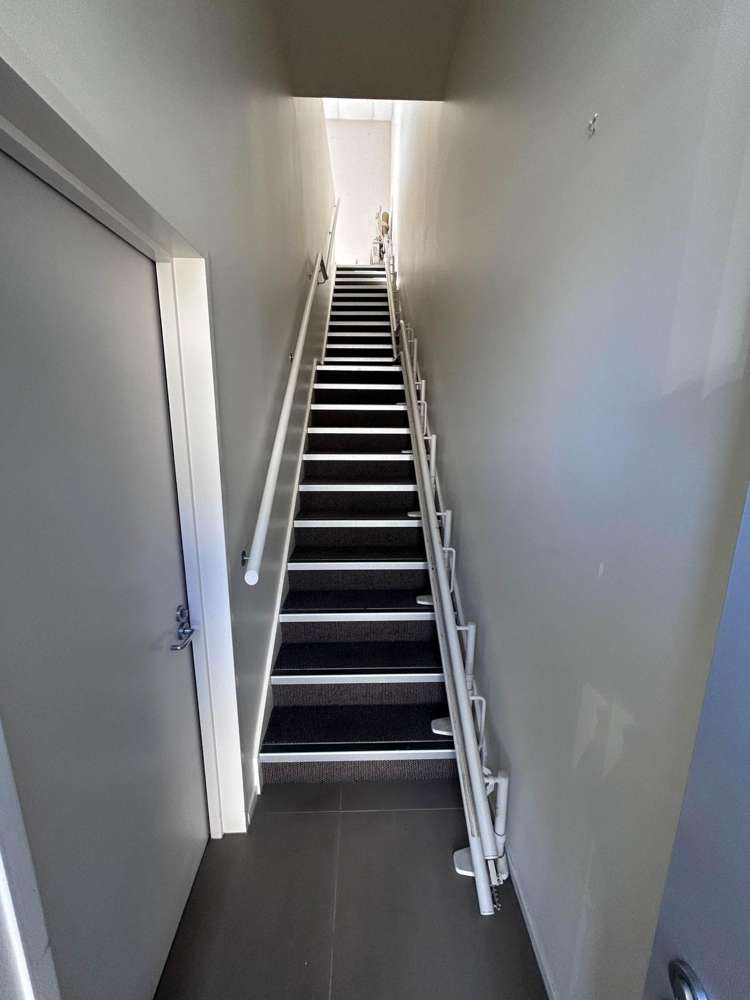 O/9 Lovell Court Albany_12