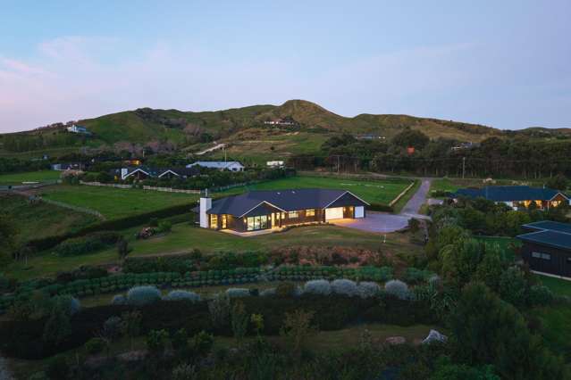 Exceptional Wainui lifestyle with Airbnb