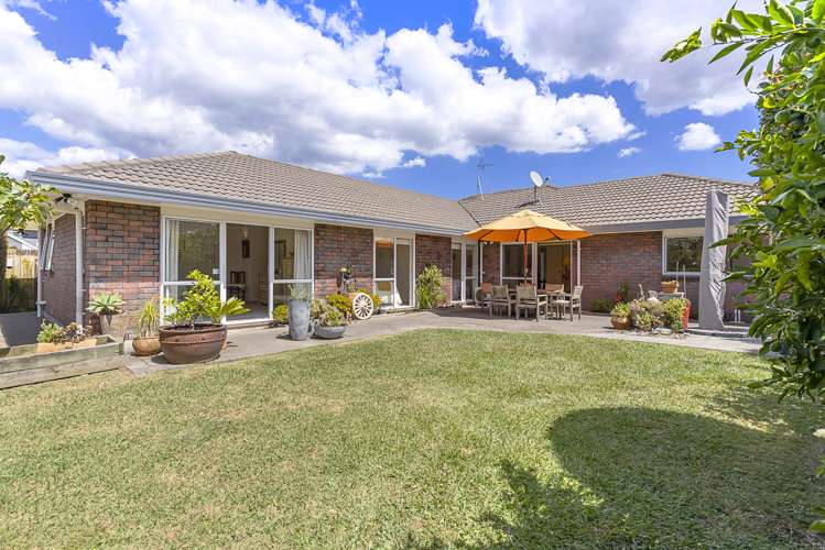 56 Nicholas Road Somerville_19