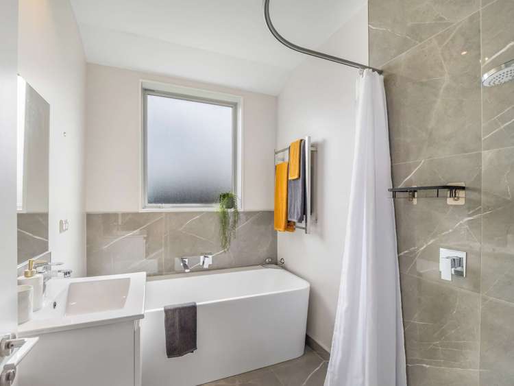 16 Romanee Lane Wigram_27