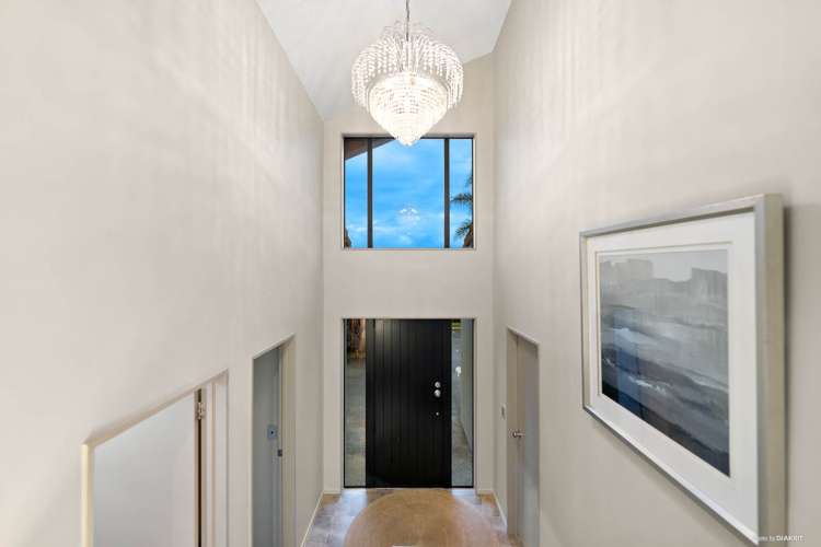 38 Gibbston Crescent Flat Bush_2