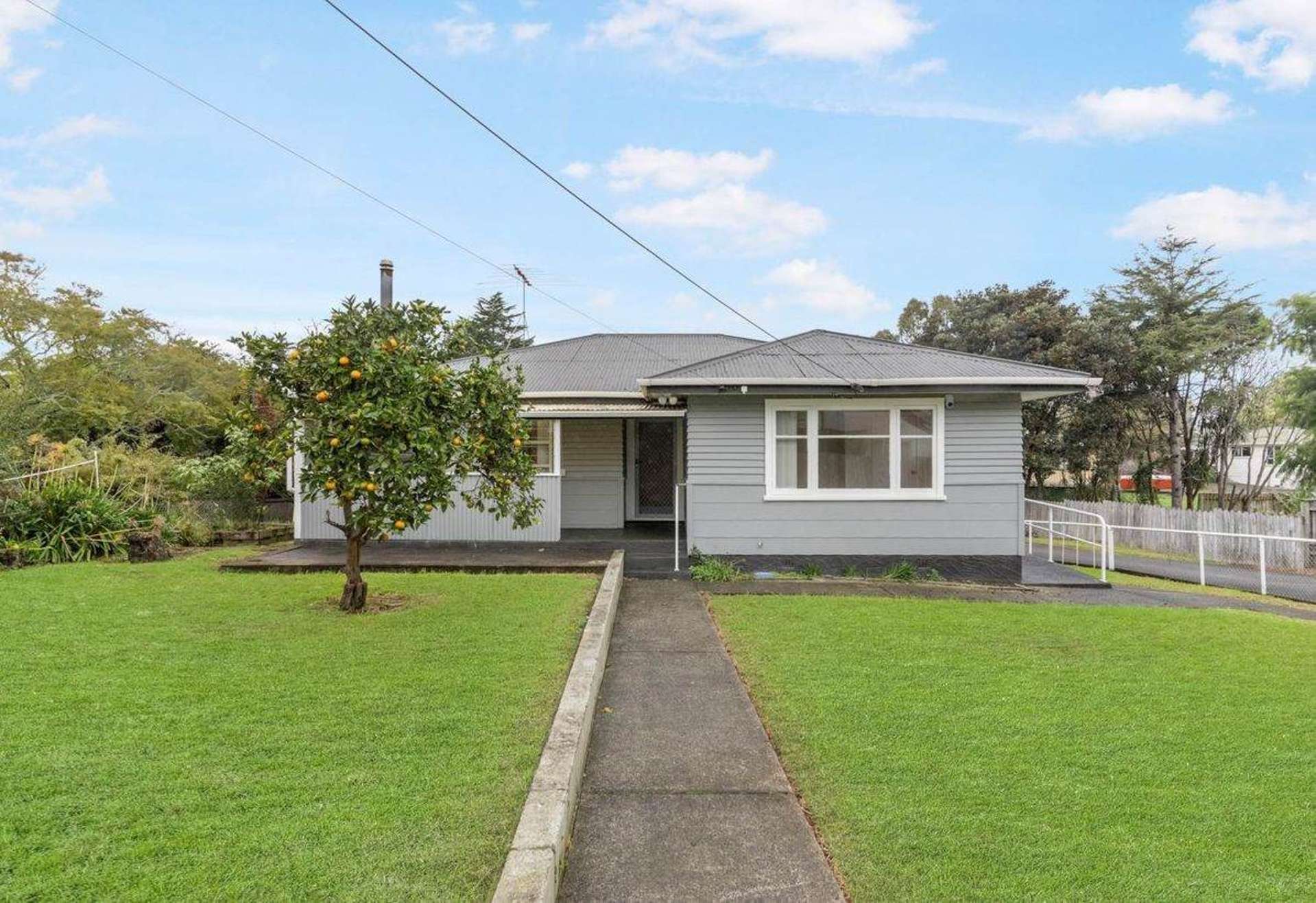 2102 Great North Road Avondale_0
