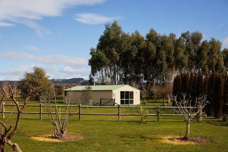 93 Guernsey Road Renwick_18