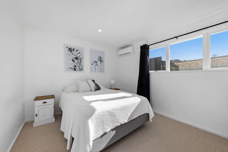 3 Weybridge Crescent Glen Innes_15