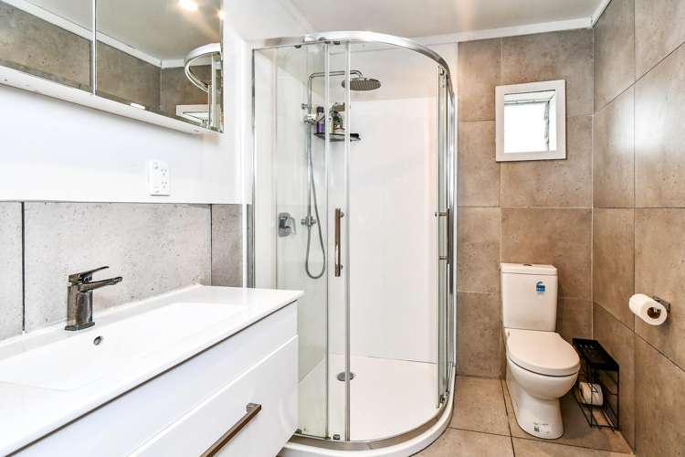 516a Great South Road Rosehill_24