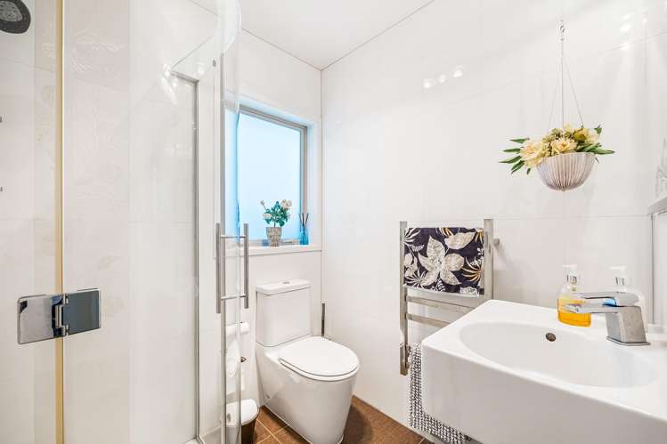 1/24 Clifton Road Hauraki_15