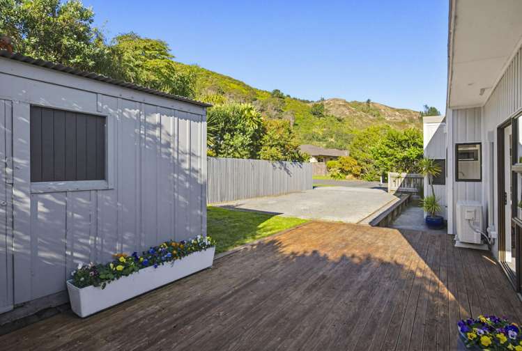 1 Matuhi Street Waikanae_36