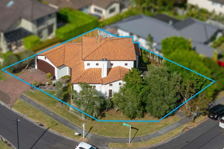 1 Scarlet Oak Drive Schnapper Rock_27