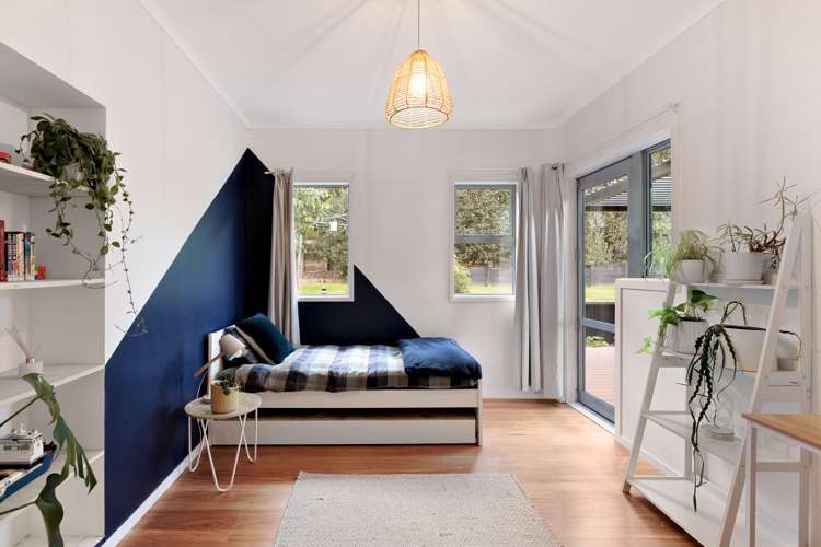 142 Condor Drive Pyes Pa_17