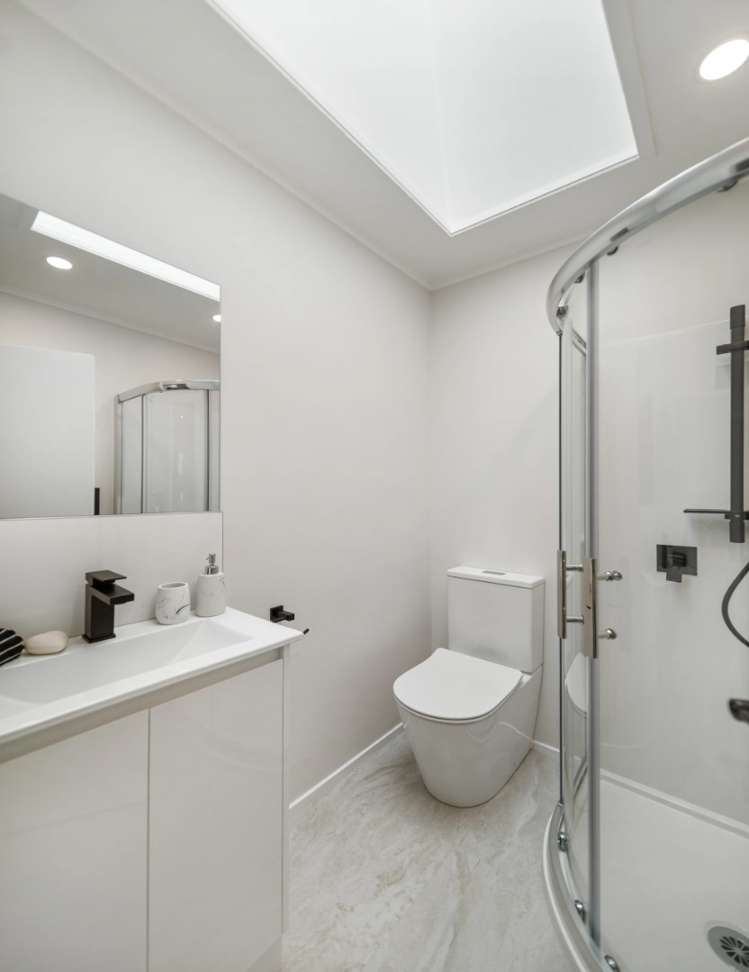 6/25-A Vine Street Mangere East_10