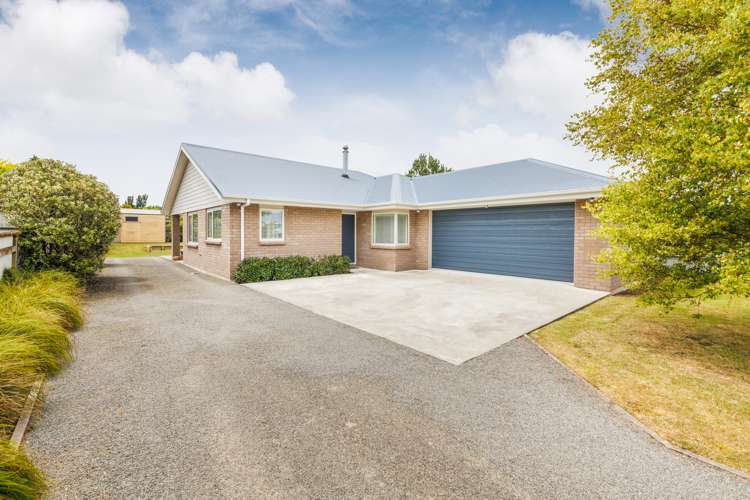 8 Roots Street West Feilding_15