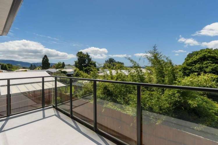 1 Gisborne Road_3
