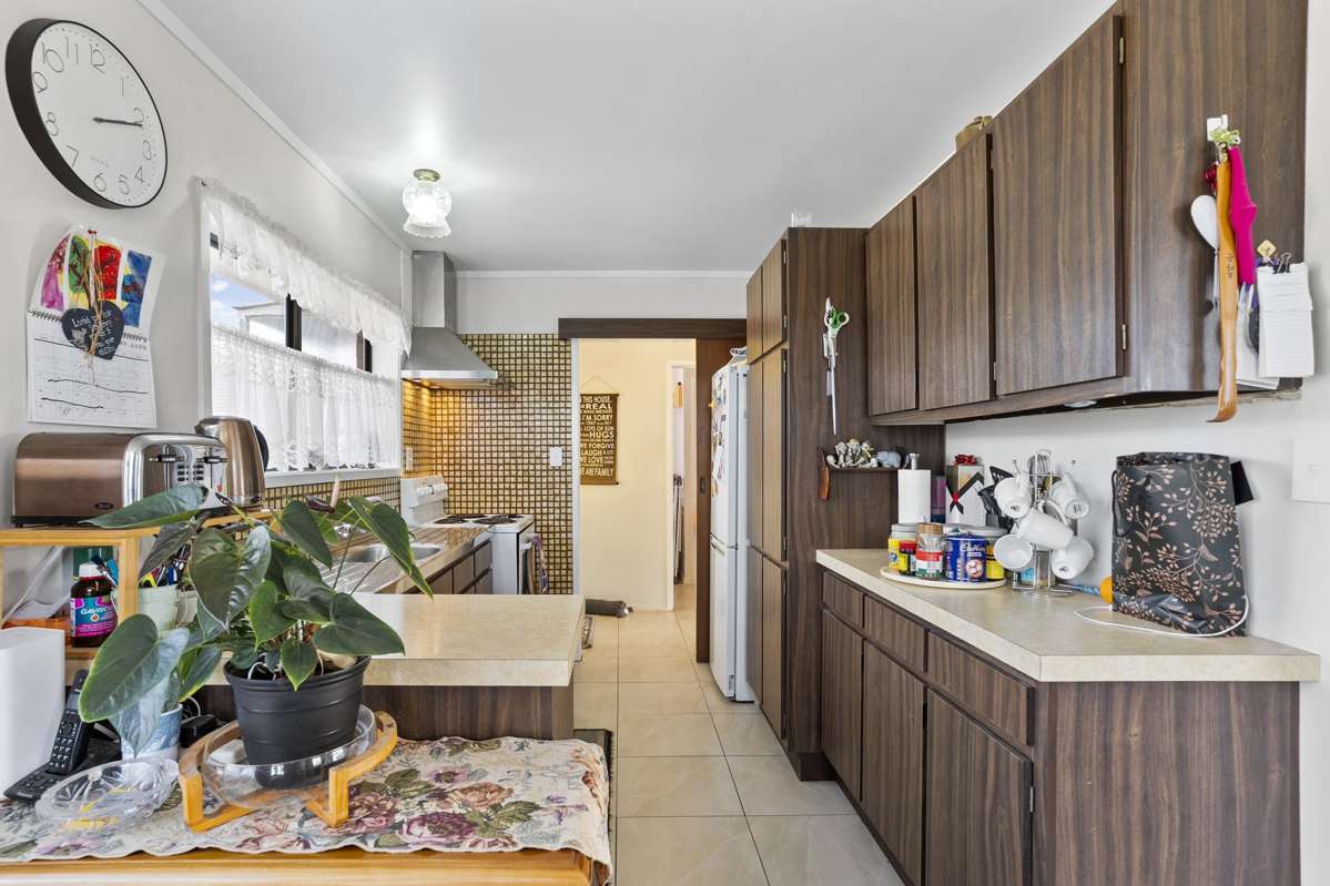 233 Hepburn Road_2