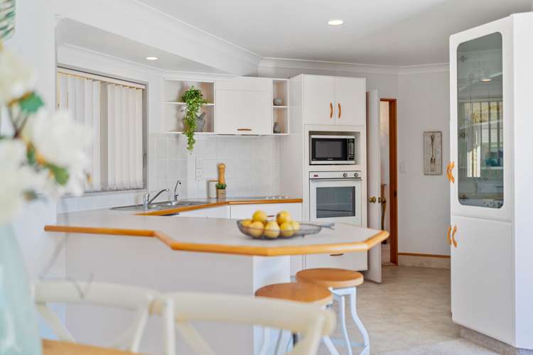 24 Santa Monica Drive Papamoa_3