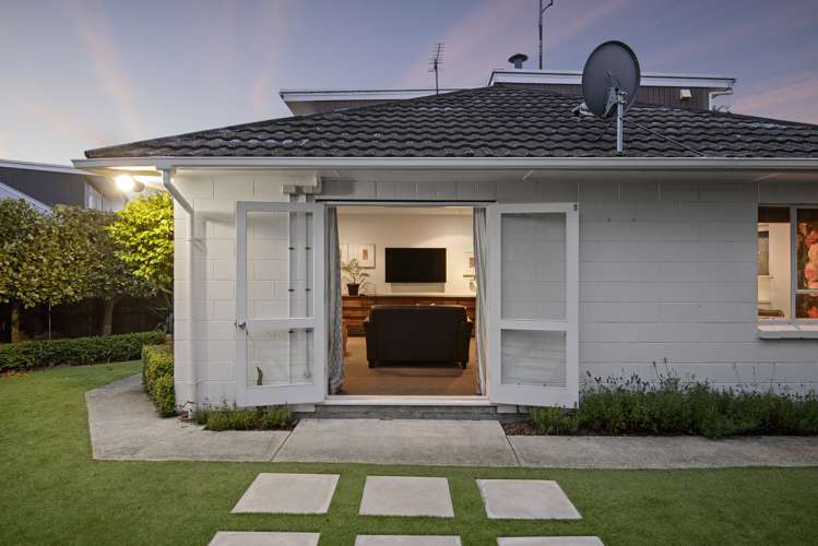 2/38 Clare Road Saint Albans_14