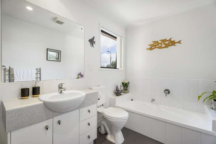 12 Quarter Deck Lane Gulf Harbour_12