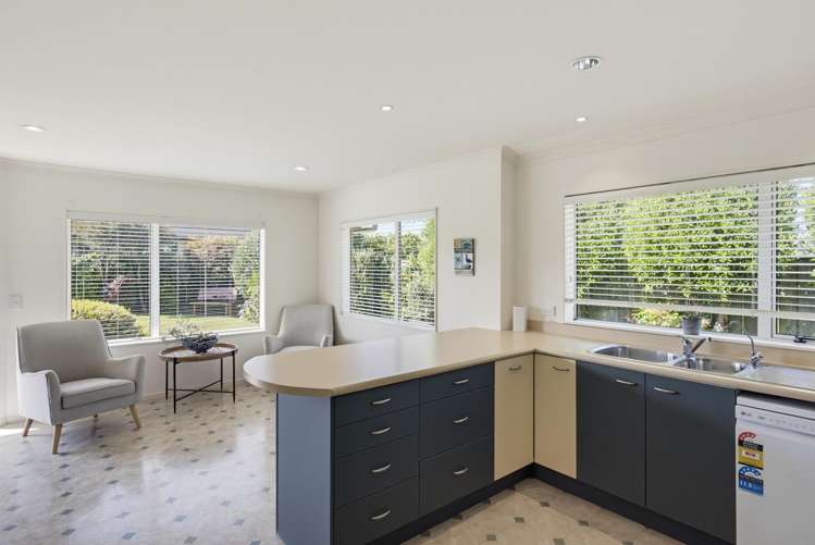 77 Weggery Drive Waikanae Beach_16