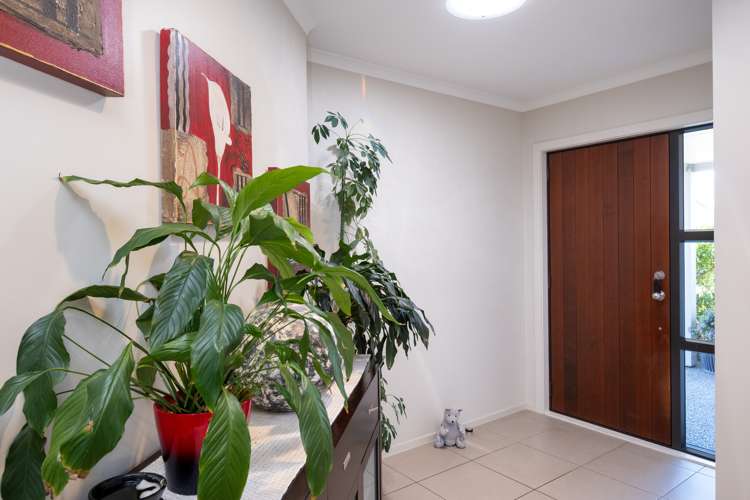 4 Anna Lane Raureka_17