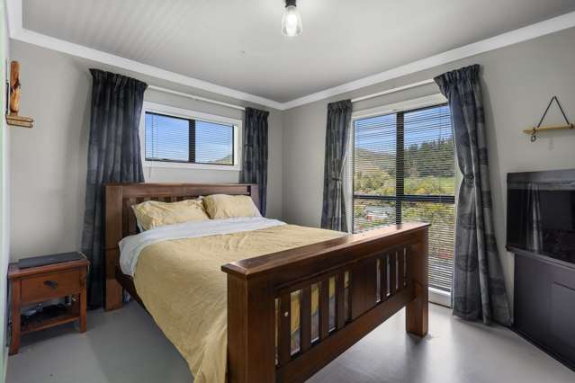 59b Toi Toi Street Toi Toi_4