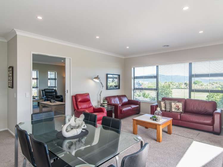 14 Taranui Way Paraparaumu Beach_11