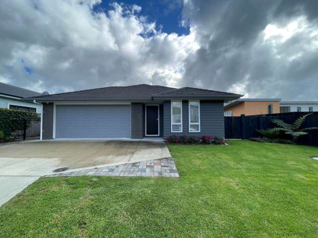 Spacious, Stylish & Modern Family Living
