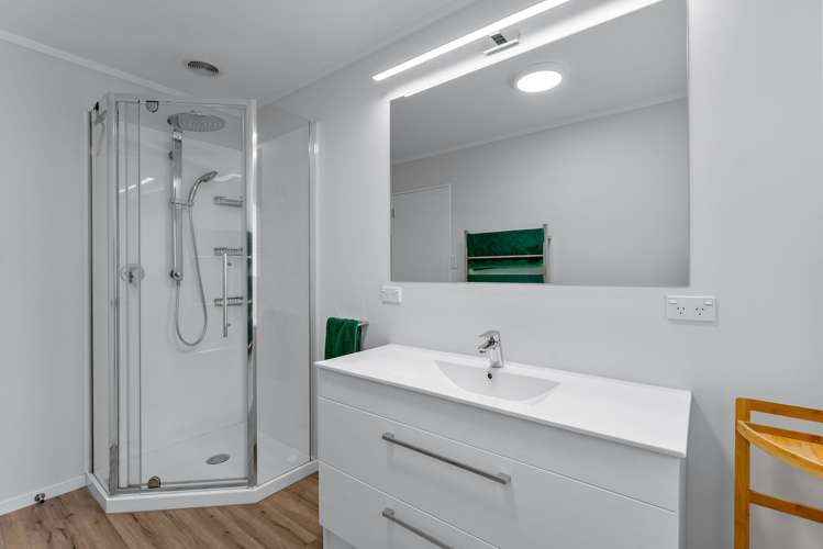 1/14 Sunward Rise Glenfield_12