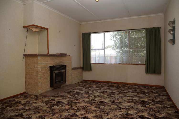 26 Ryley Street Owaka_9