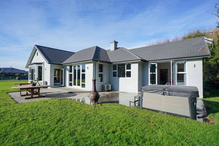 4 Spence Avenue Otatara_31