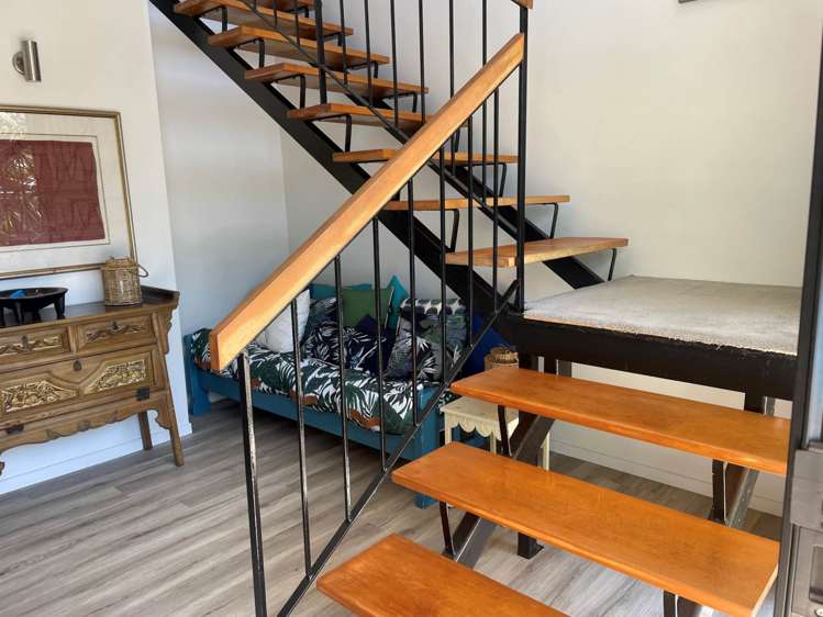 17 South Lynn Road Titirangi_8