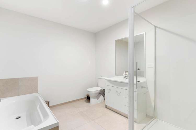 8 Lamborn Drive Papakura_23