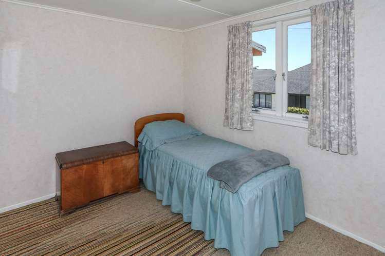 353 Upper Queen Street Pukekohe_15