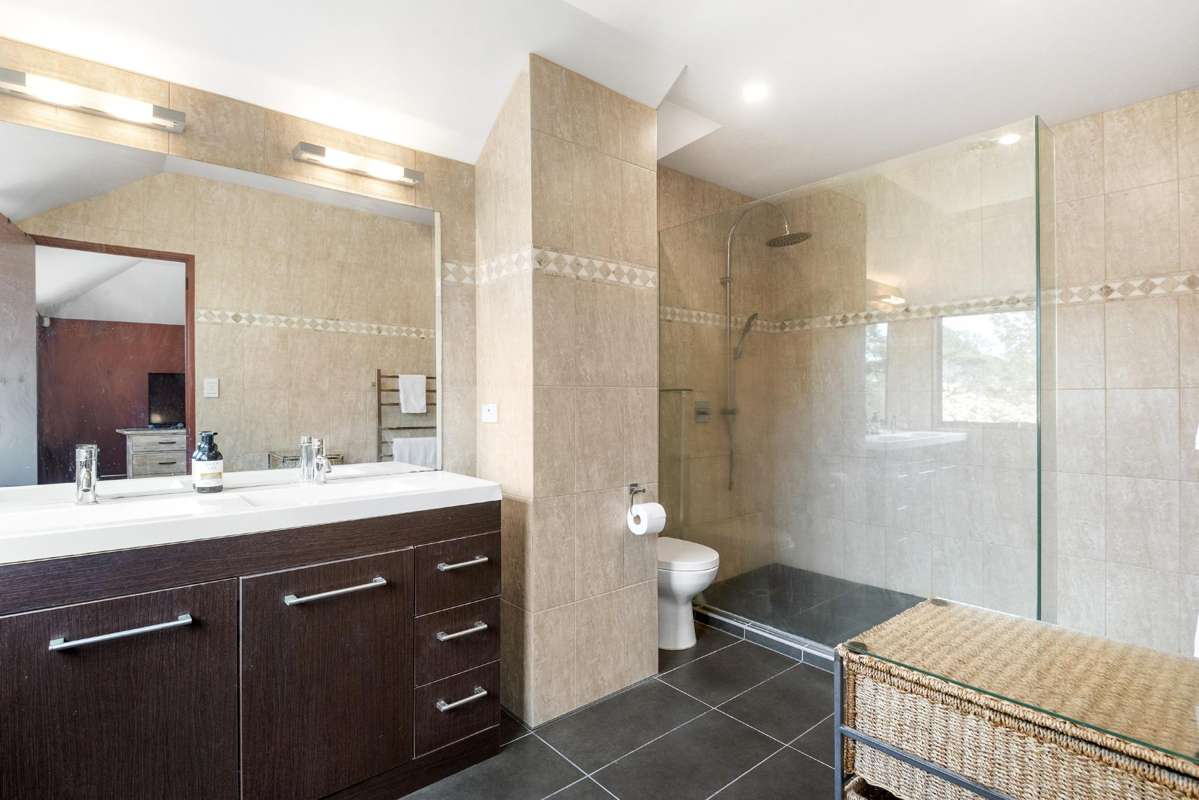 134 Onetaunga Road_4