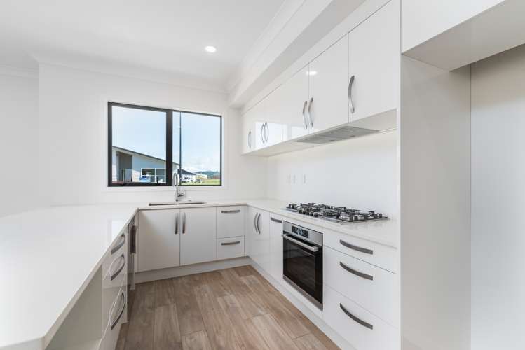 28 Papa Orchard Drive Kumeu_5