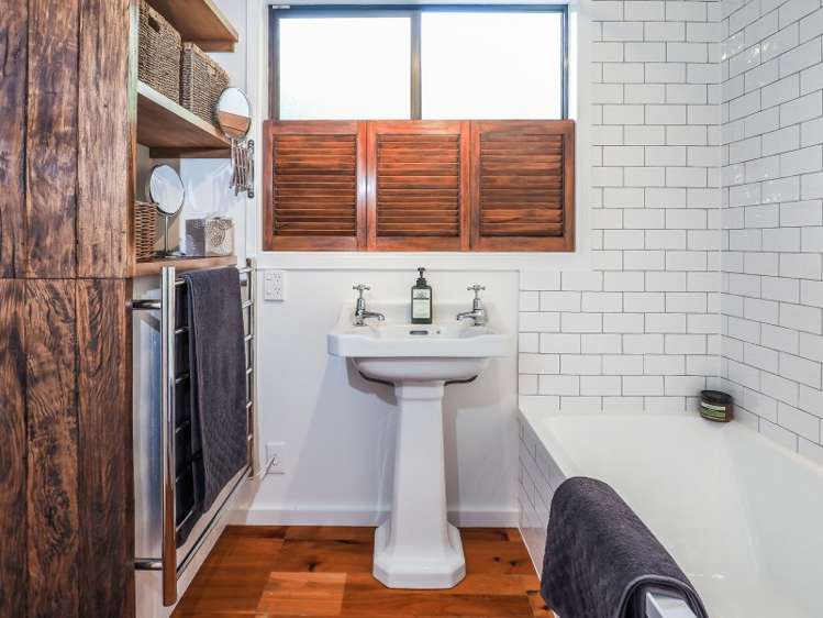 728 Cable Bay Road Cable Bay_9