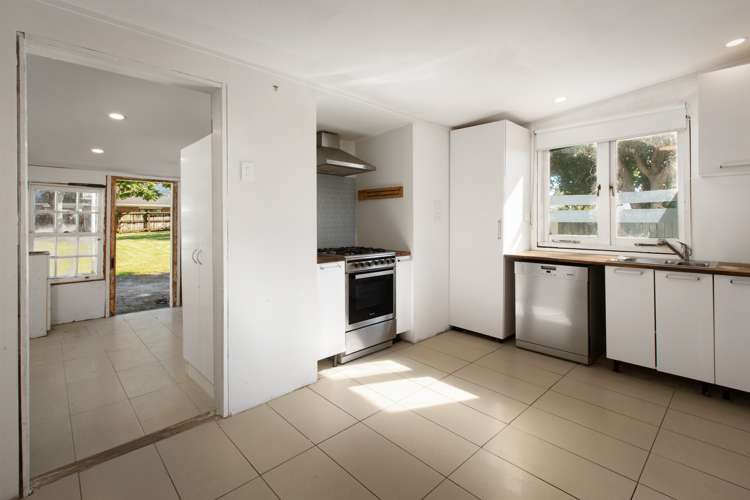 27 Galbraith Street Waihi_13