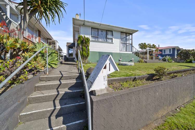 3 George Street Waitara_21