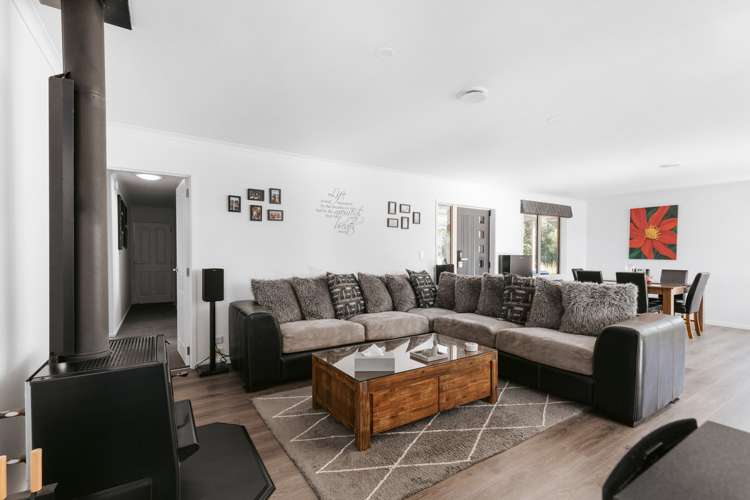 1317 Manawahe Road Manawahe_8